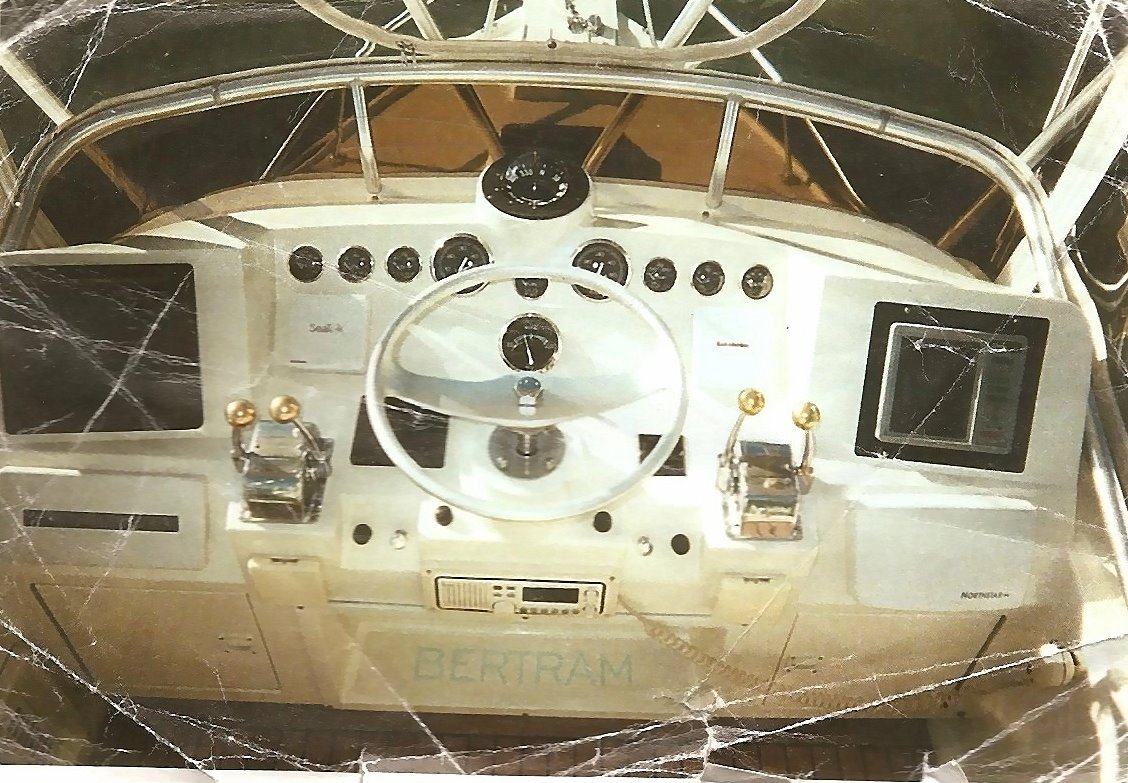1977 31' Bertram Flybridge w/454 EFI Mercury Cruisers