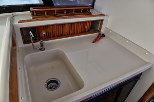 31 Bertram - Flybridge Cruiser - $120,000 USD