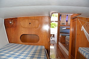 31 Bertram - Flybridge Cruiser - $120,000 USD