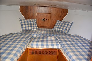 31 Bertram - Flybridge Cruiser - $120,000 USD