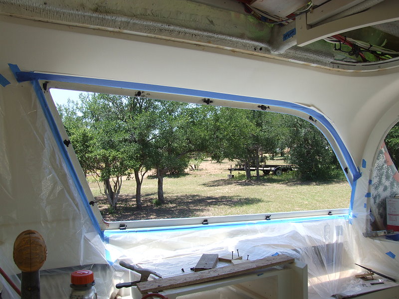 Installation of the Side Window Moldings