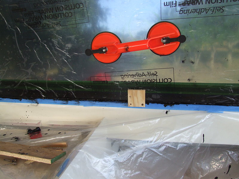 Installation of the Side Window Moldings